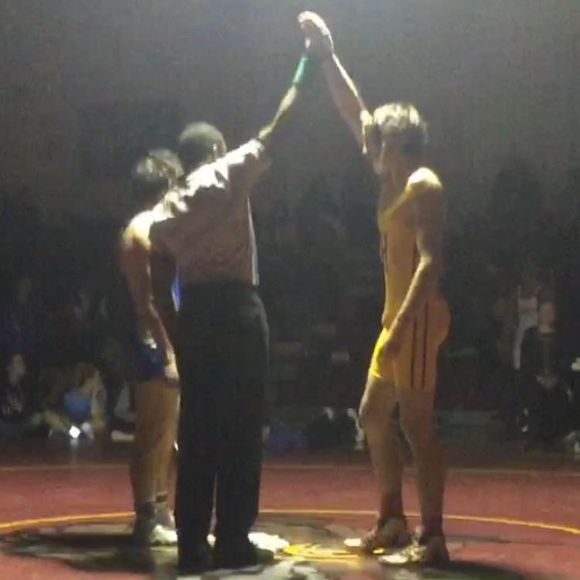 Meet your Posher, Nicole - Picture 1 of 1